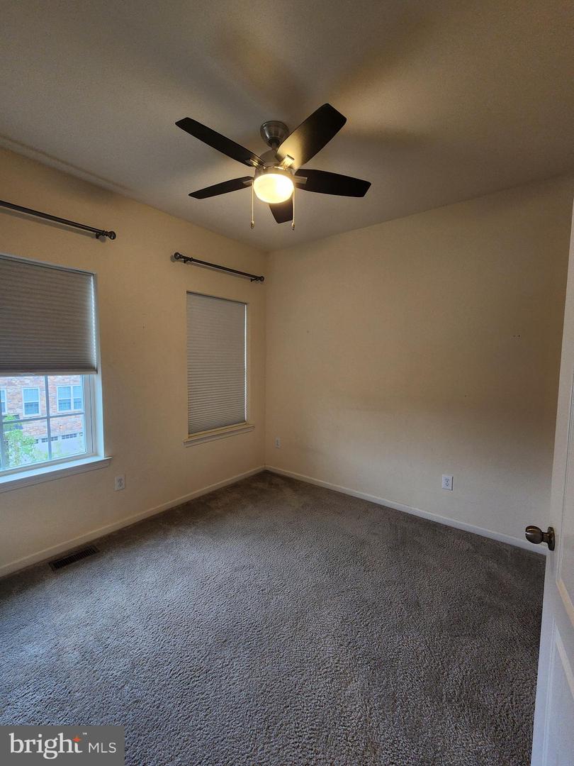2207 Evin Dr Property Photo 20