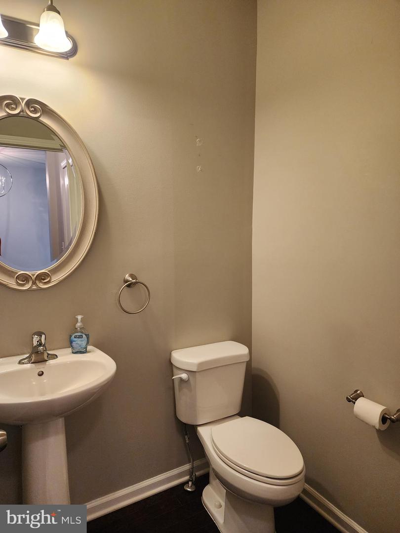 2207 Evin Dr Property Photo 38