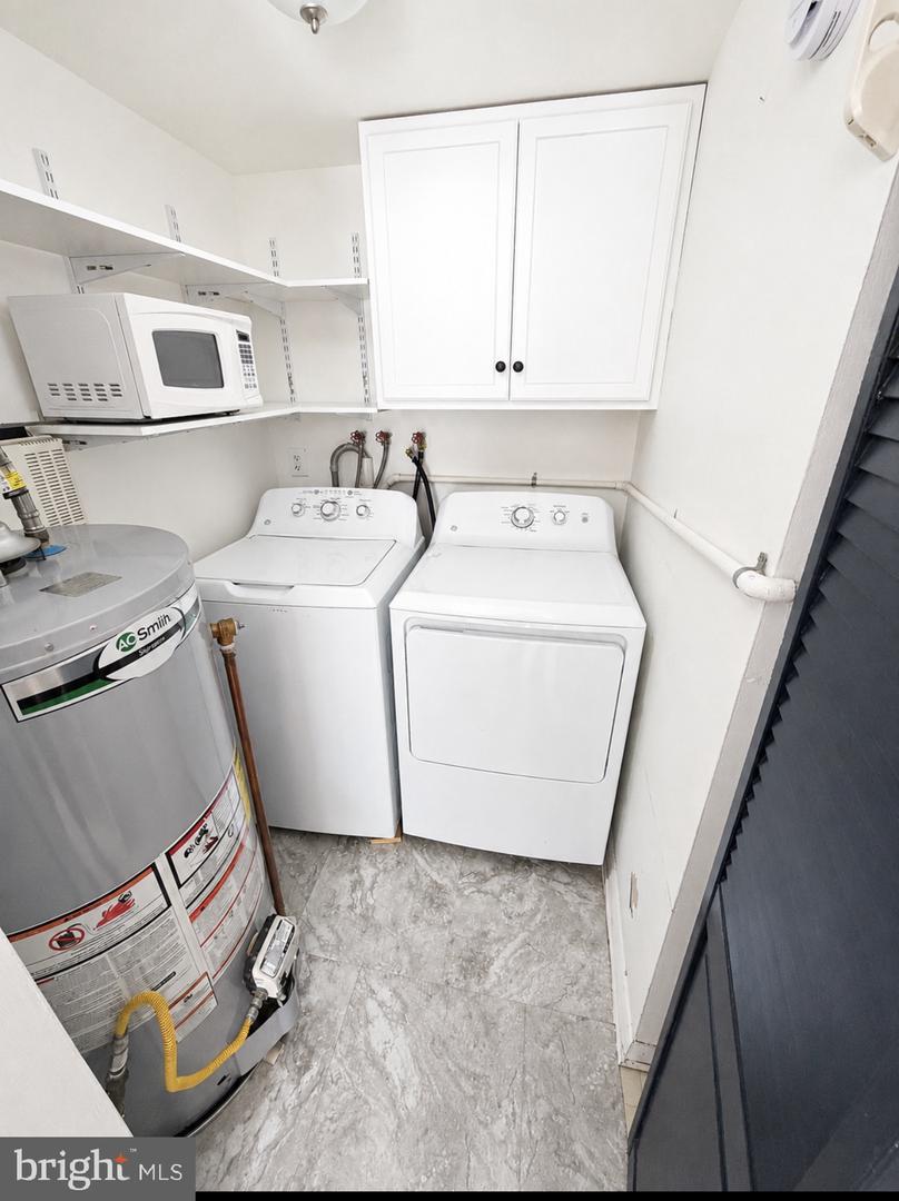 114 Lexington Ct Property Photo 6