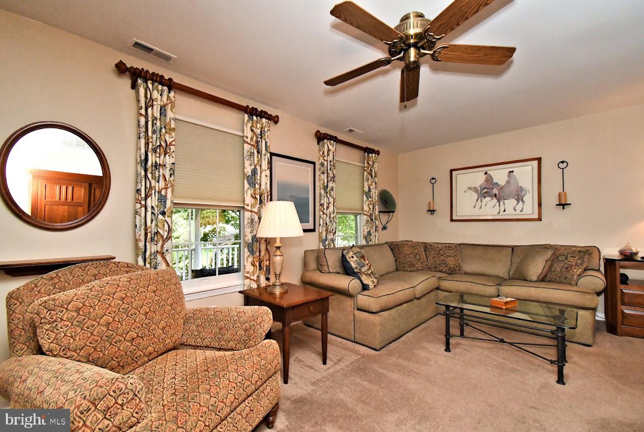 2142 Sunrise Way Property Photo 9