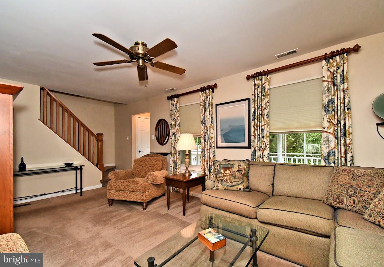 2142 Sunrise Way Property Photo 10
