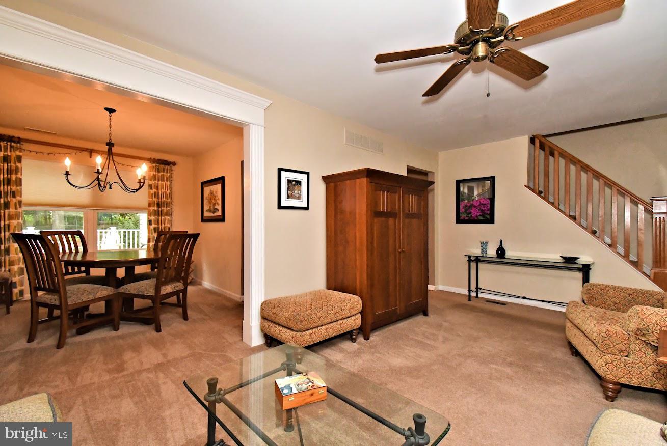 2142 Sunrise Way Property Photo 11