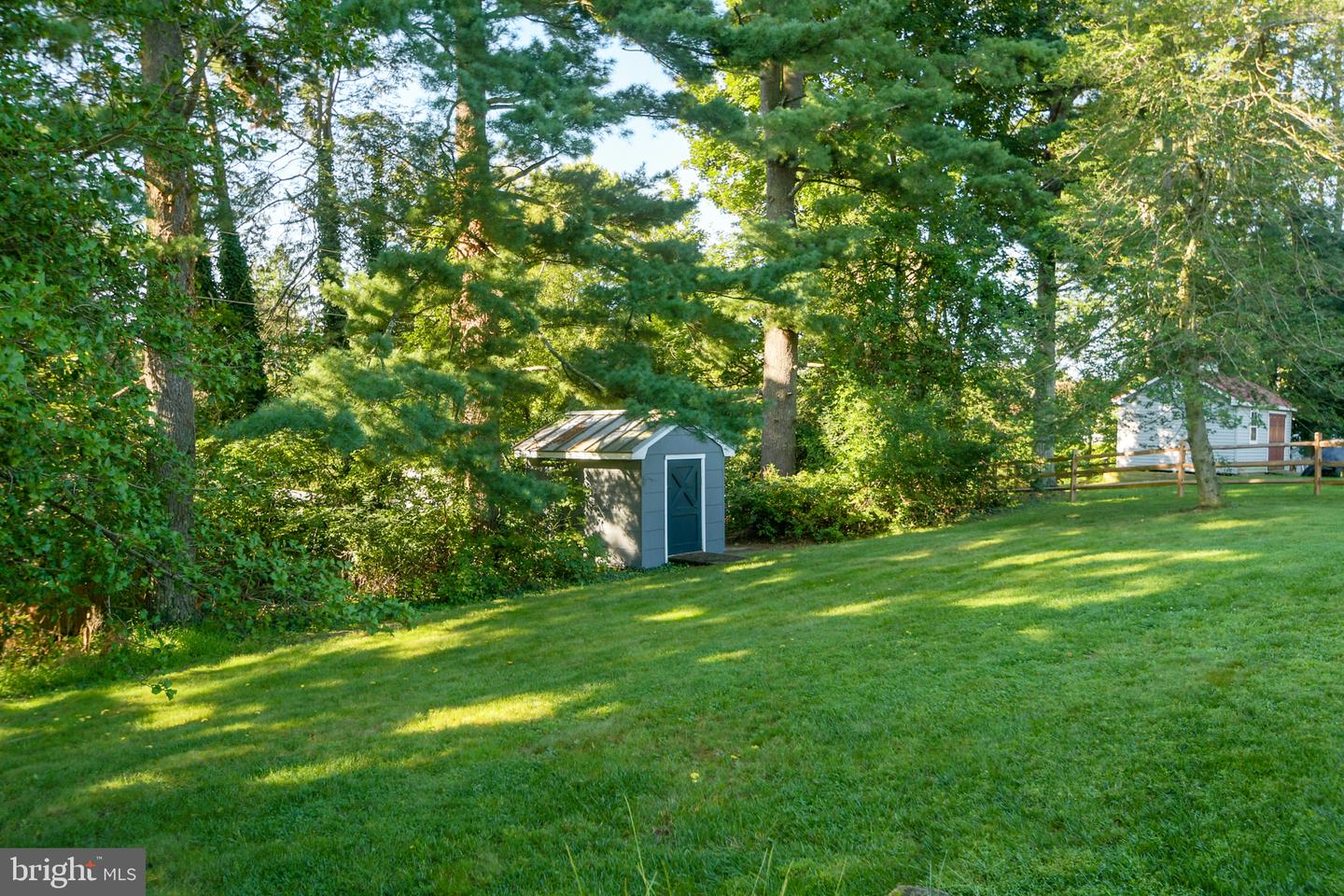 22 Elm Ter Property Photo 48
