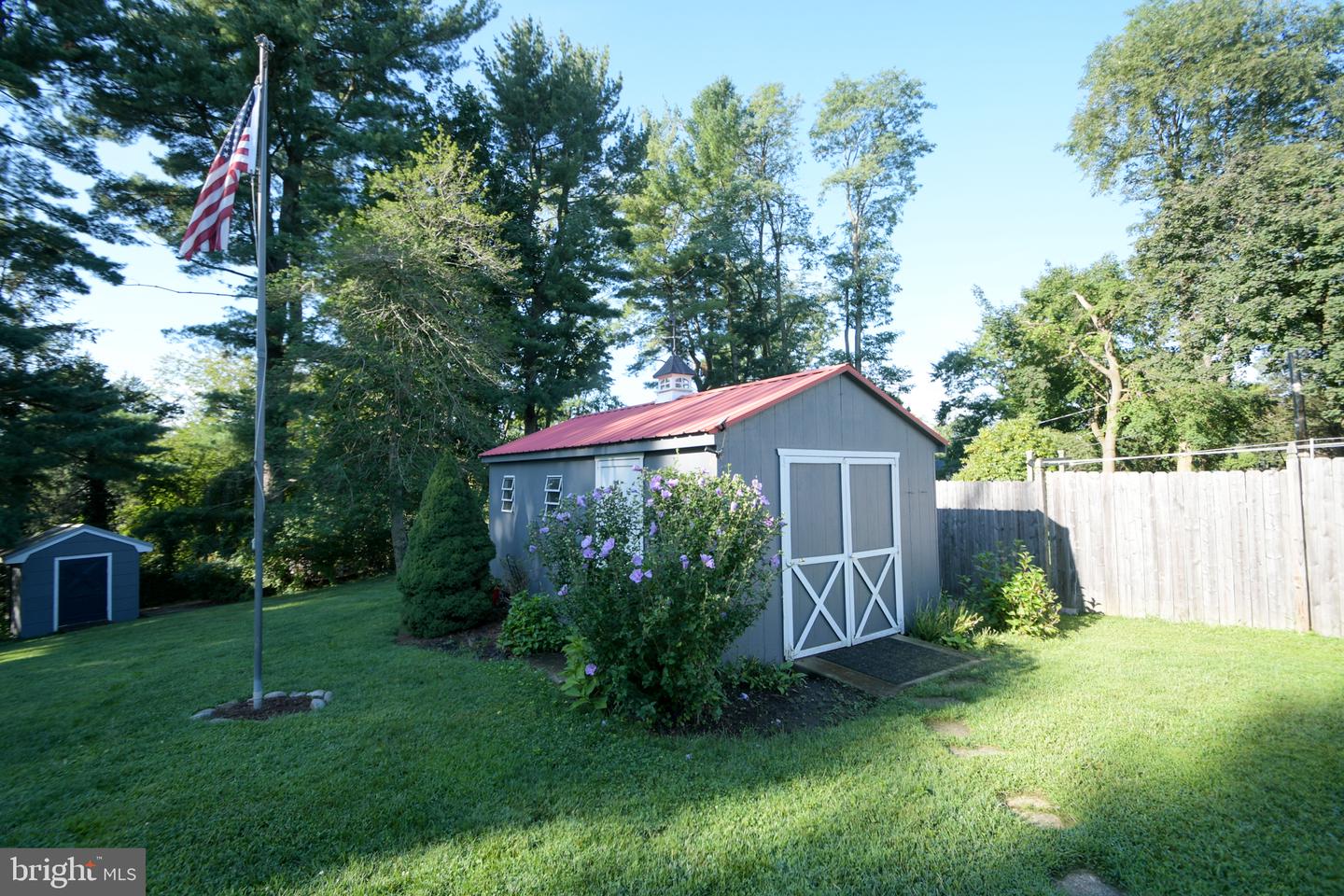 22 Elm Ter Property Photo 49