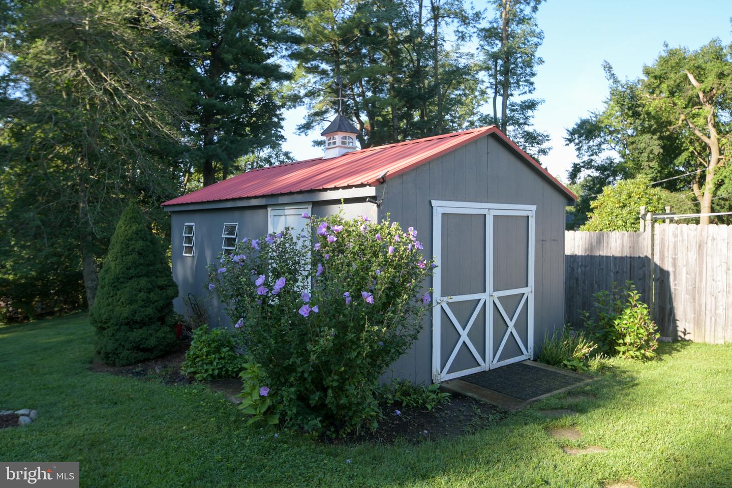 22 Elm Ter Property Photo 50