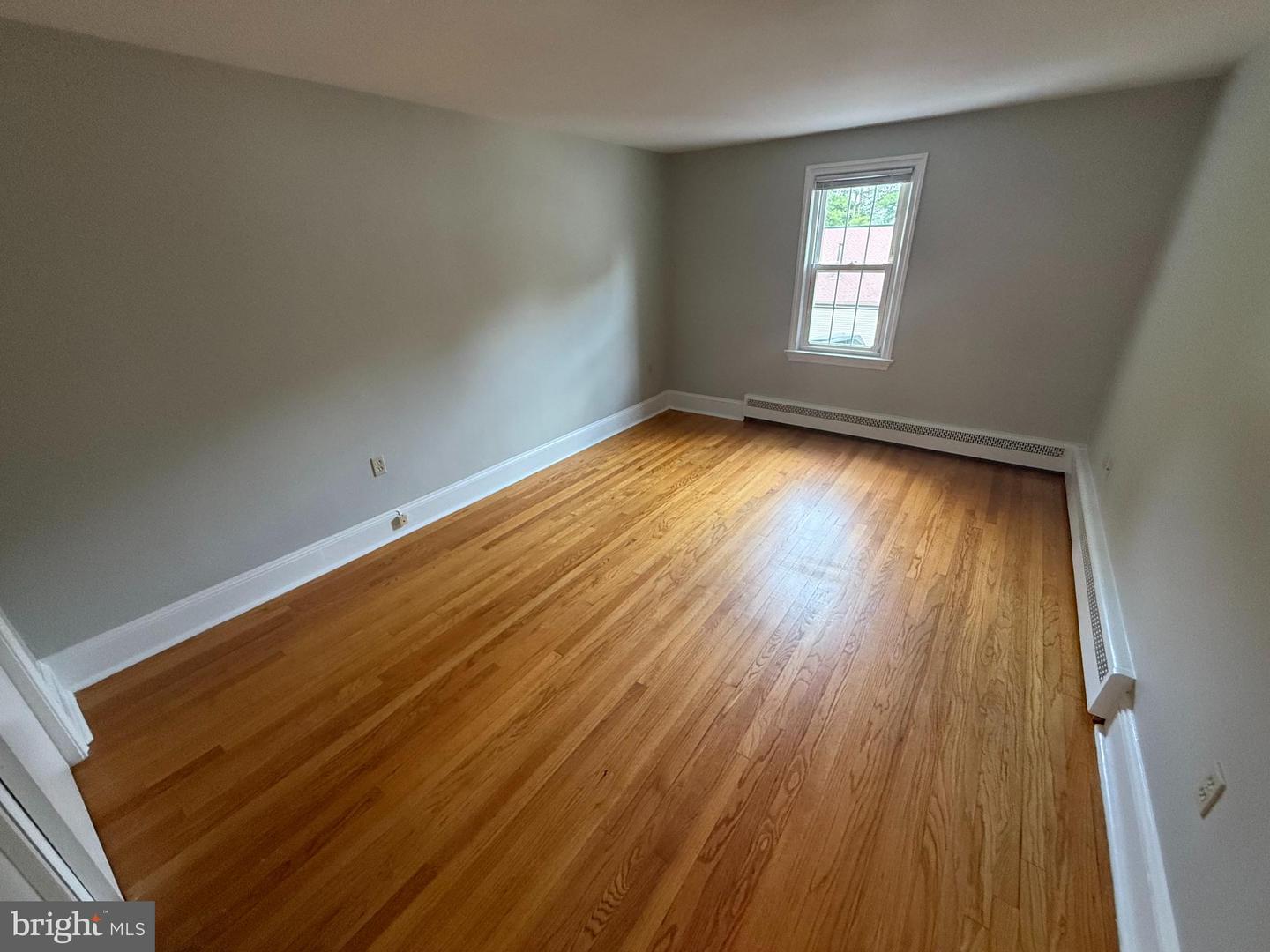50 Walnut Ave #2b Property Photo 12