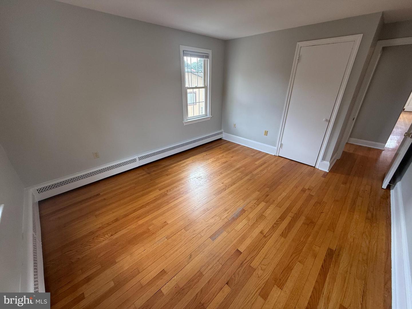 50 Walnut Ave #2b Property Photo 13