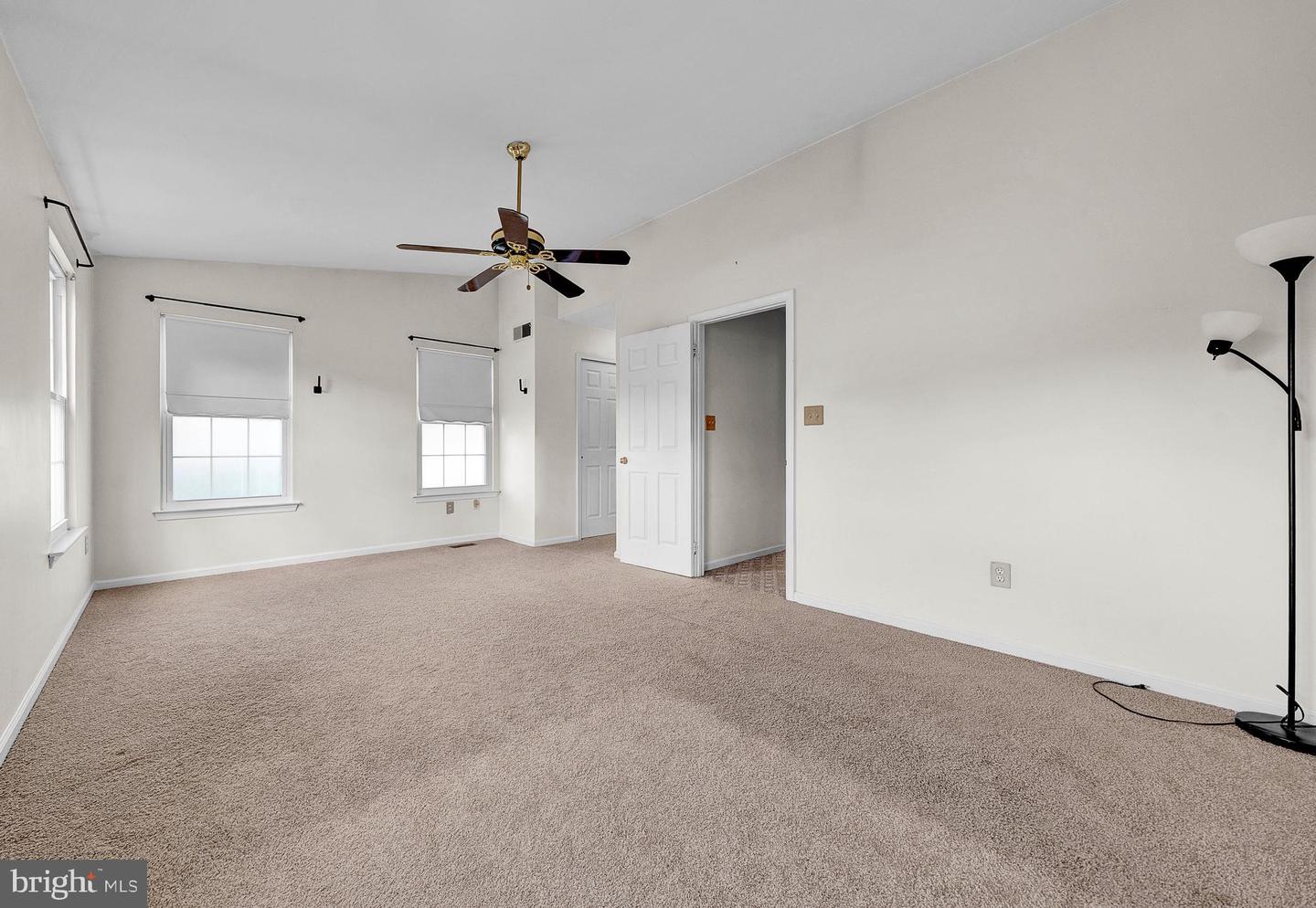 8006 Spruce Mill Dr Property Photo 16