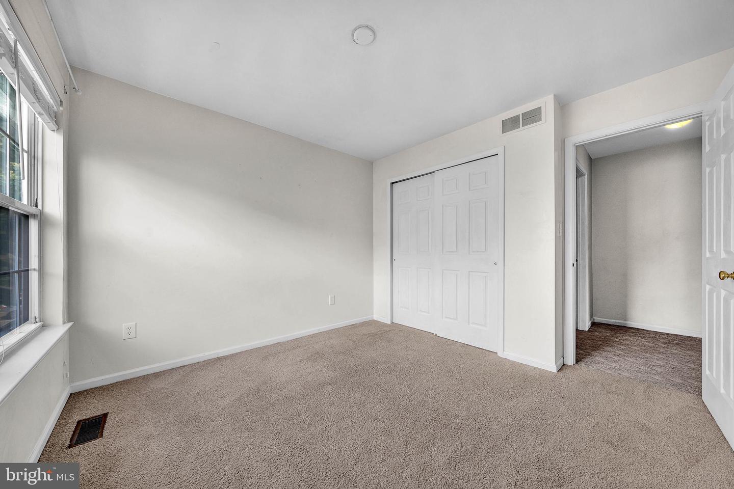 8006 Spruce Mill Dr Property Photo 18