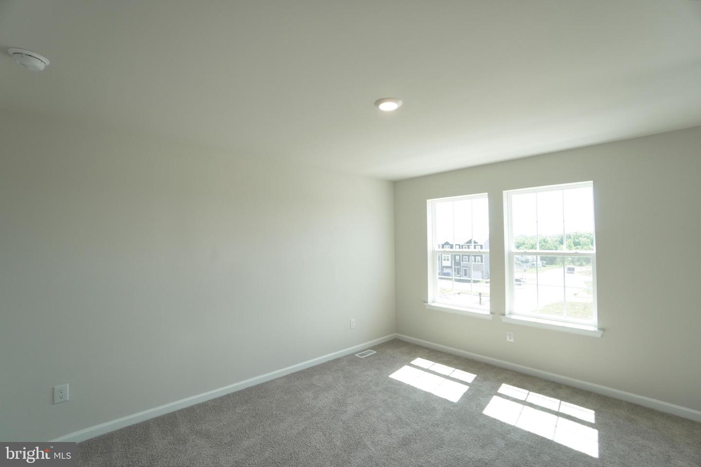 148 Bell Ct Property Photo 24