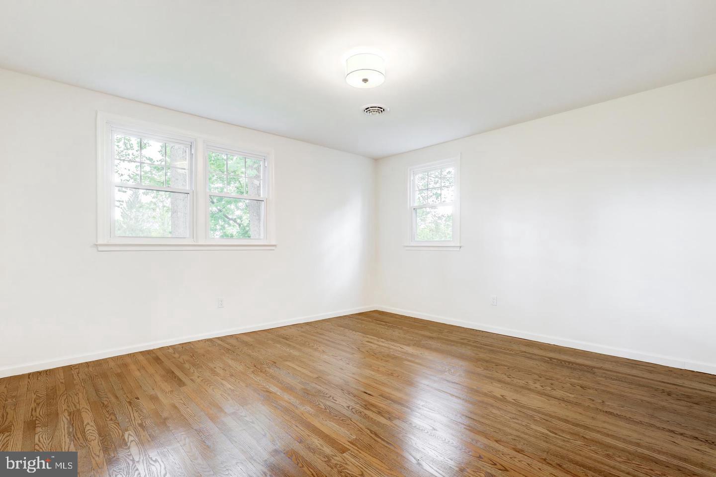 4928 Edgewood Rd Property Photo 28