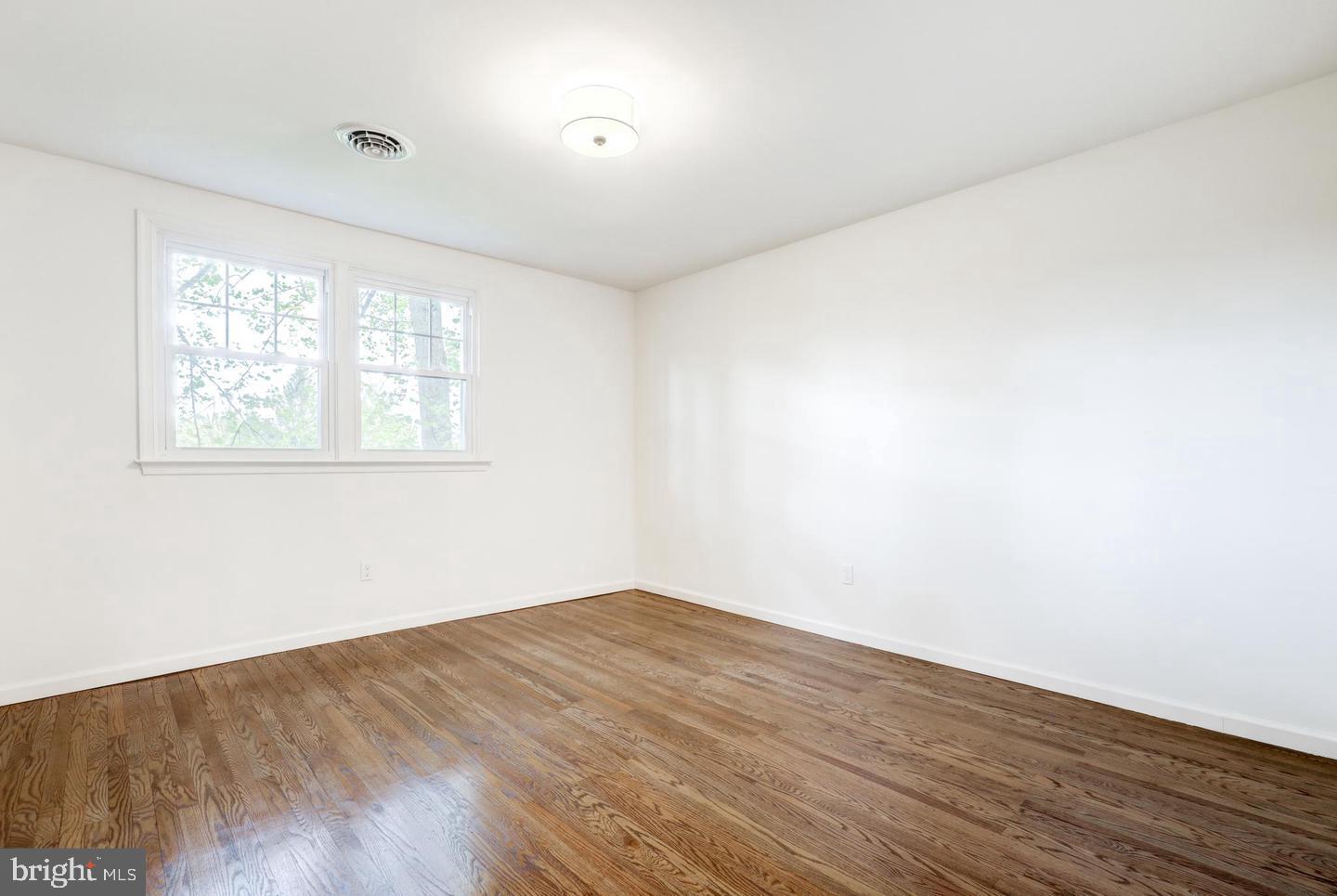 4928 Edgewood Rd Property Photo 30