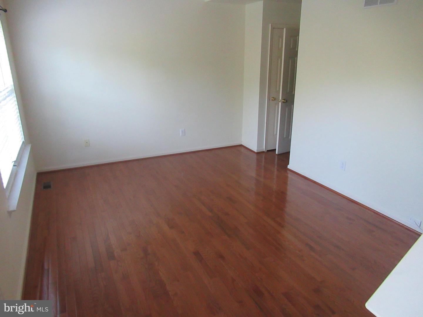 803 Purple Martin Ct #211 Property Photo 11
