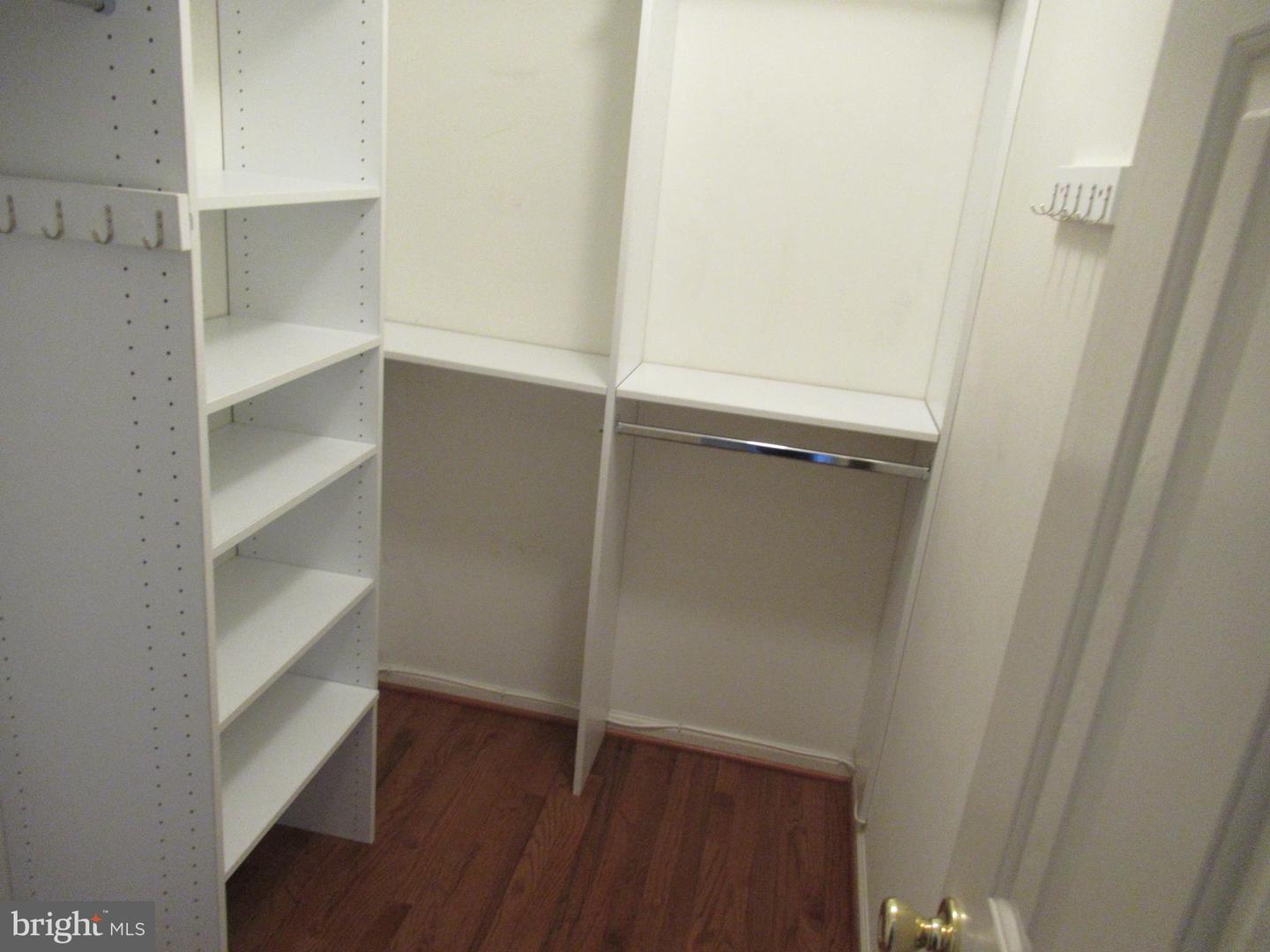 803 Purple Martin Ct #211 Property Photo 12