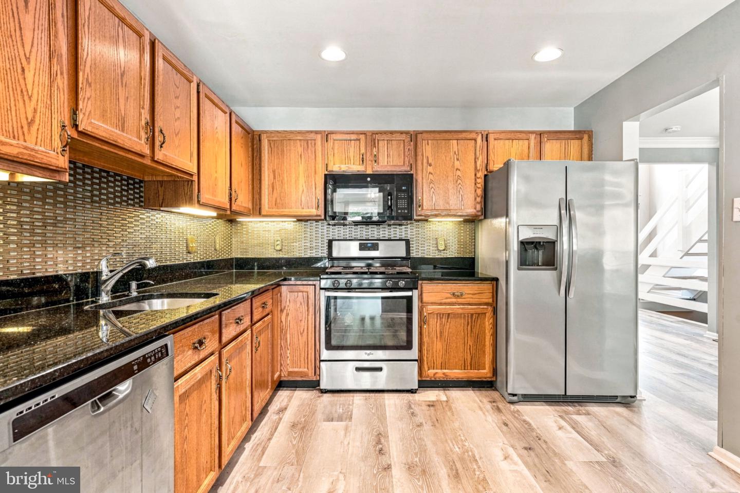 103 Greenbrook Ct Property Photo 13