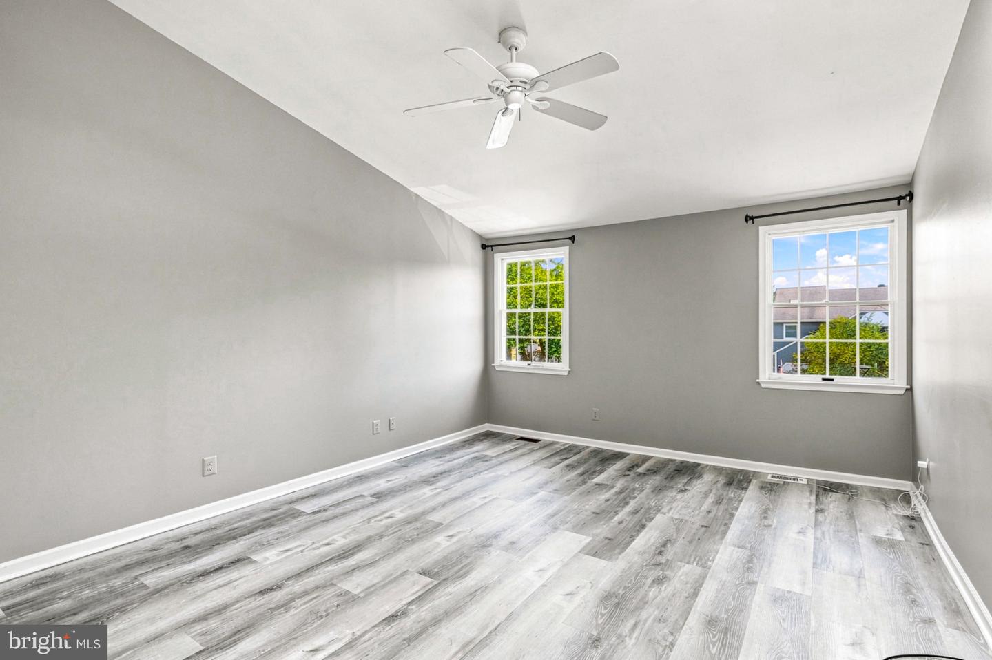 103 Greenbrook Ct Property Photo 16