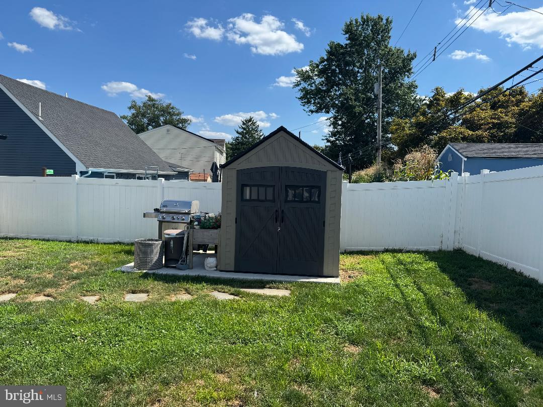 57 Greenbrier Rd Property Photo 5
