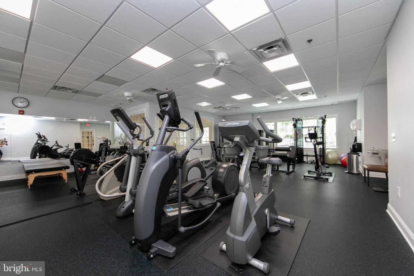 38 Shady Brook Dr #66 Property Photo 37