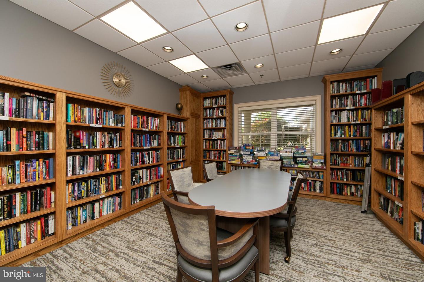 38 Shady Brook Dr #66 Property Photo 41