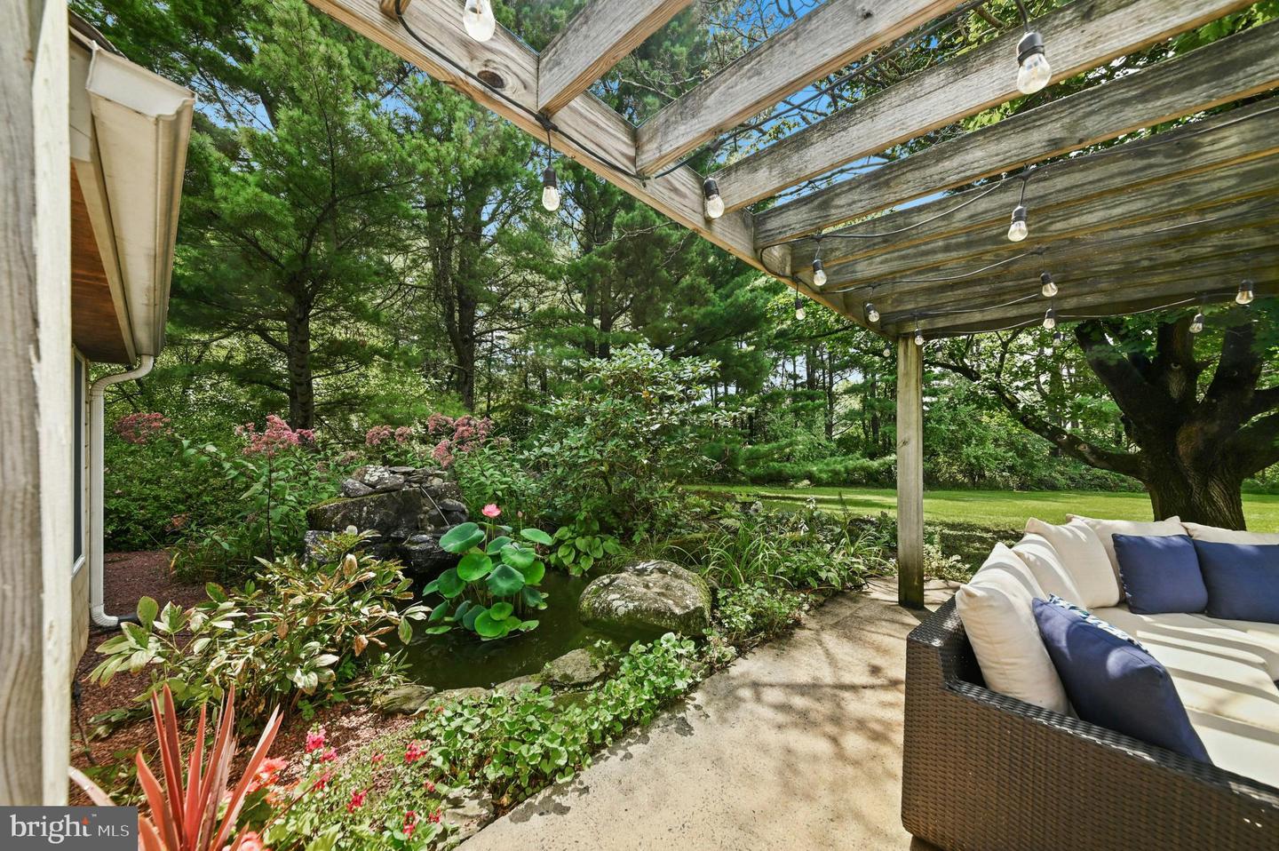 1334 Deer Run Rd Property Photo 5