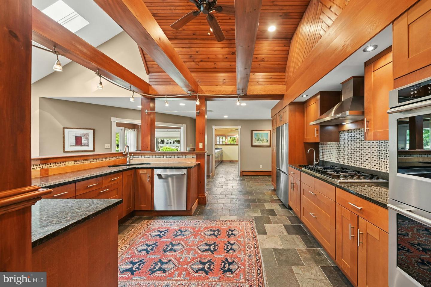 1334 Deer Run Rd Property Photo 10