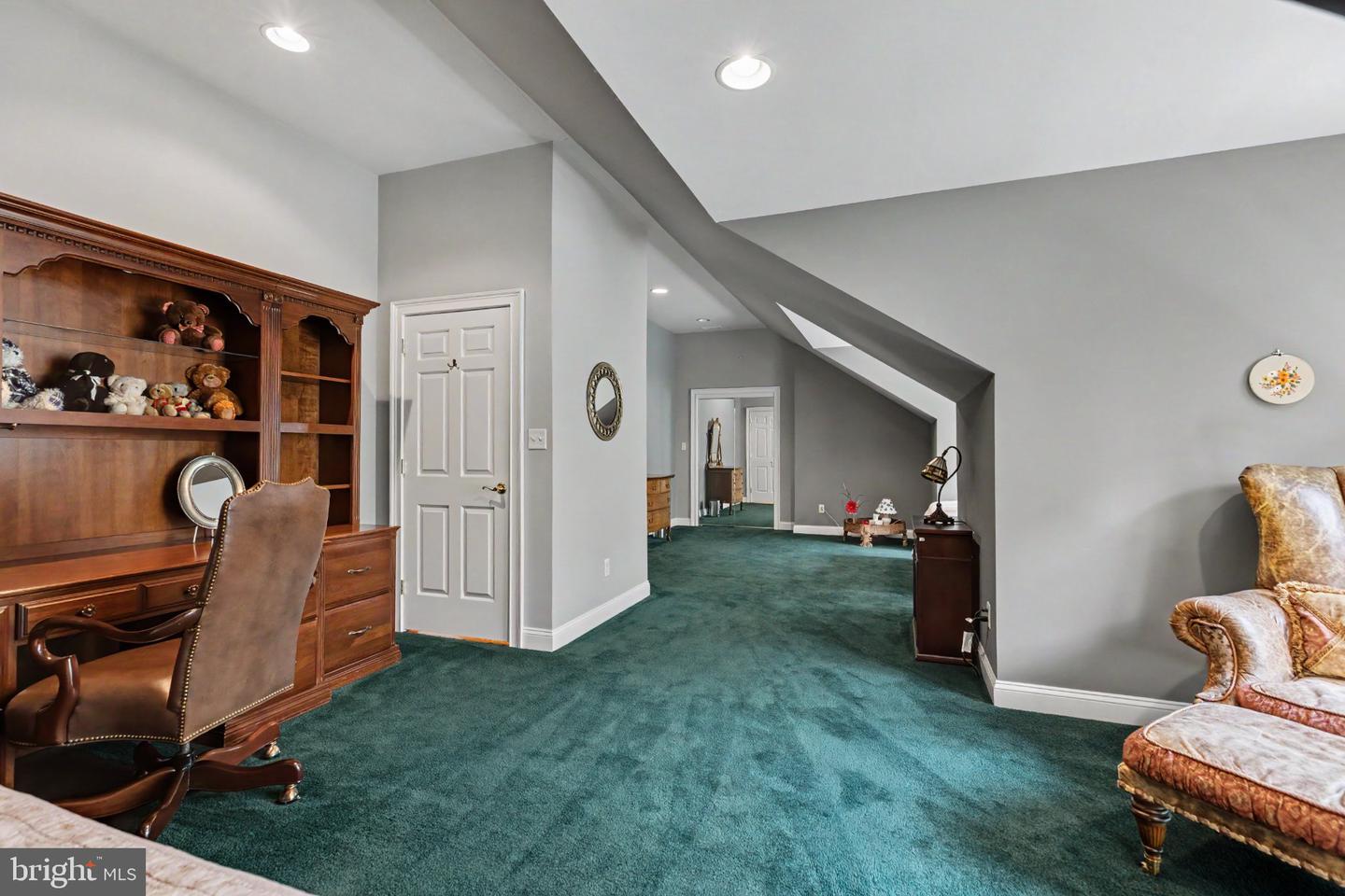 251 Municipal Rd Property Photo 50