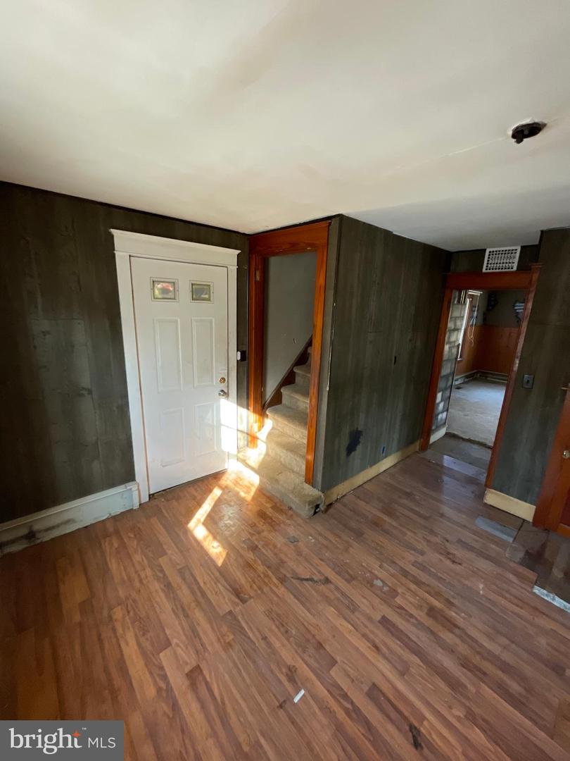 996 Allentown Rd Property Photo 9