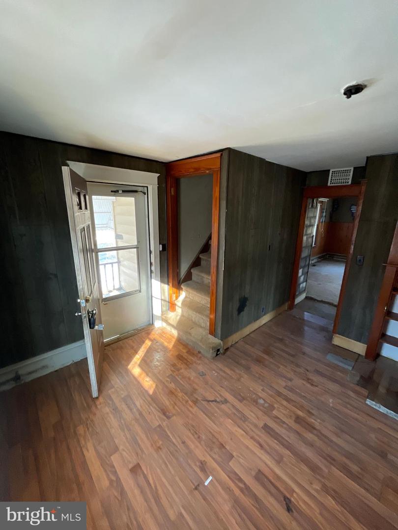 996 Allentown Rd Property Photo 10