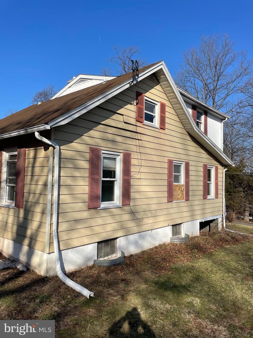996 Allentown Rd Property Photo 26