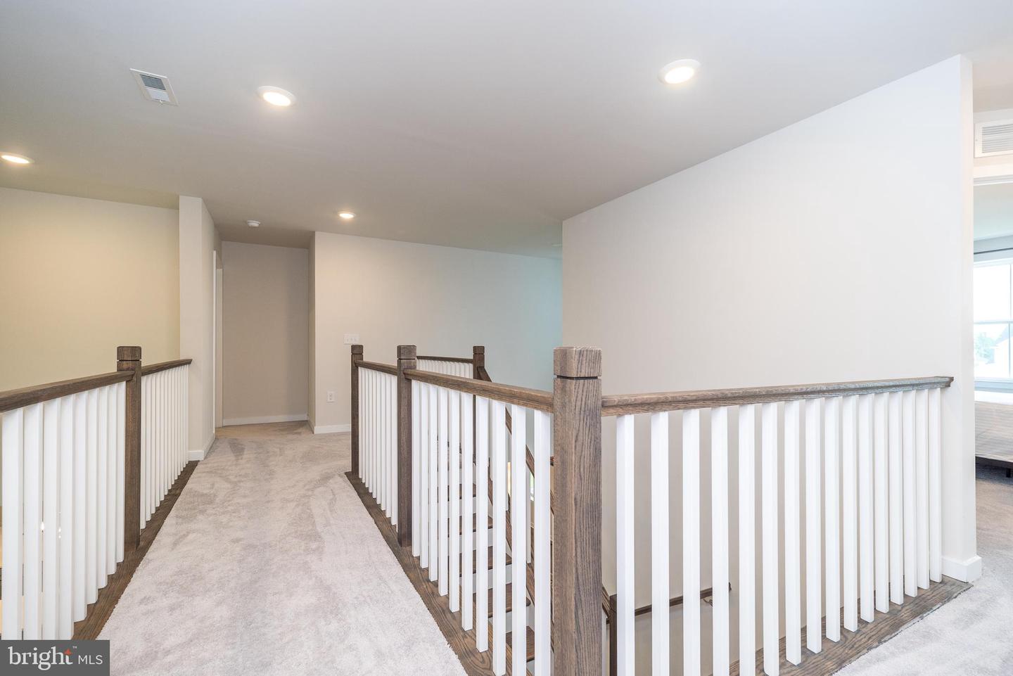 1025 Mariwill Dr Property Photo 43