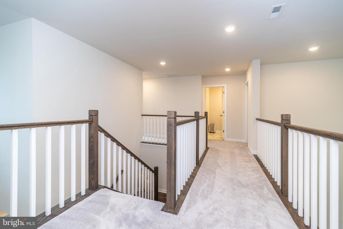 1025 Mariwill Dr Property Photo 44