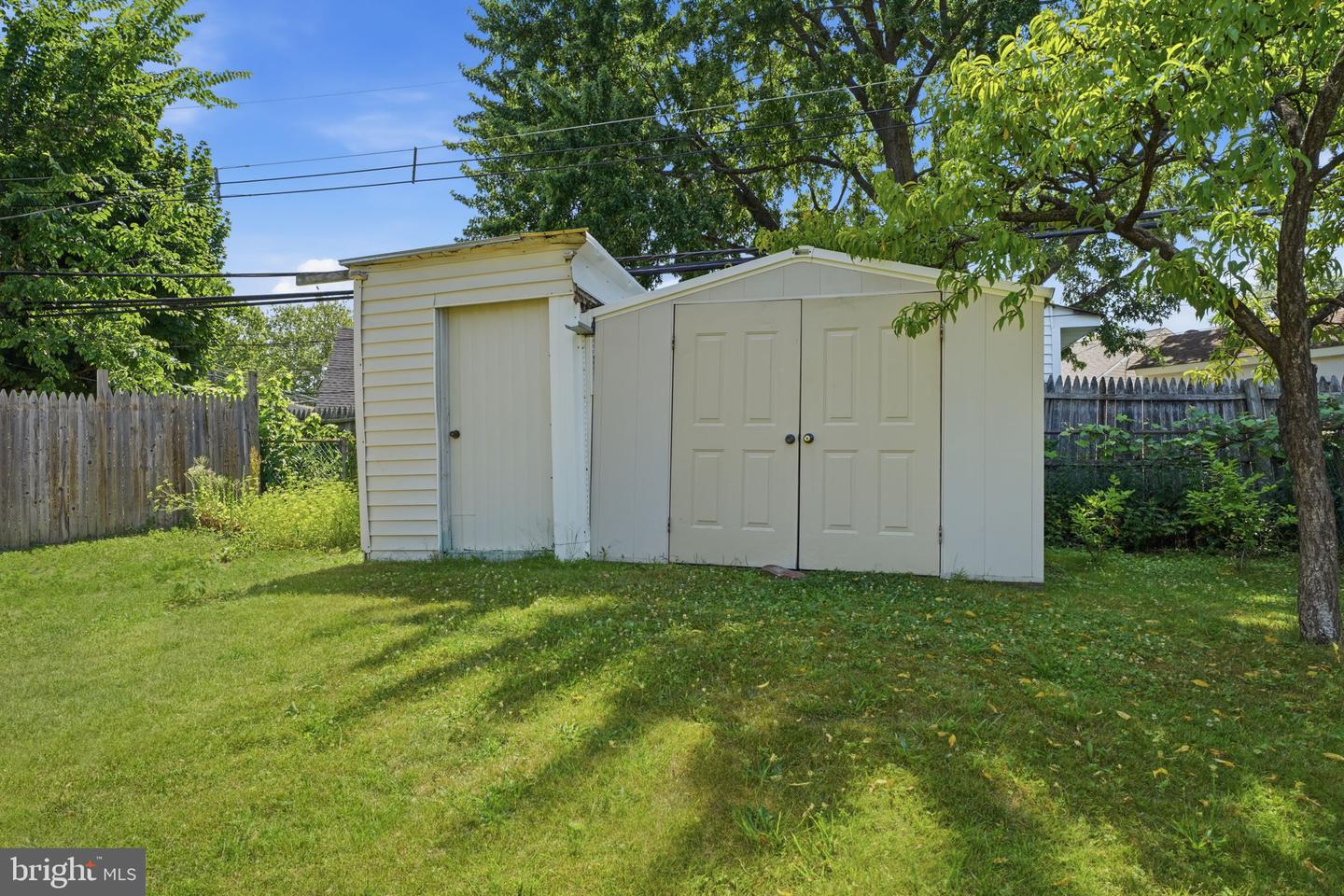 407 Holly Dr Property Photo 35