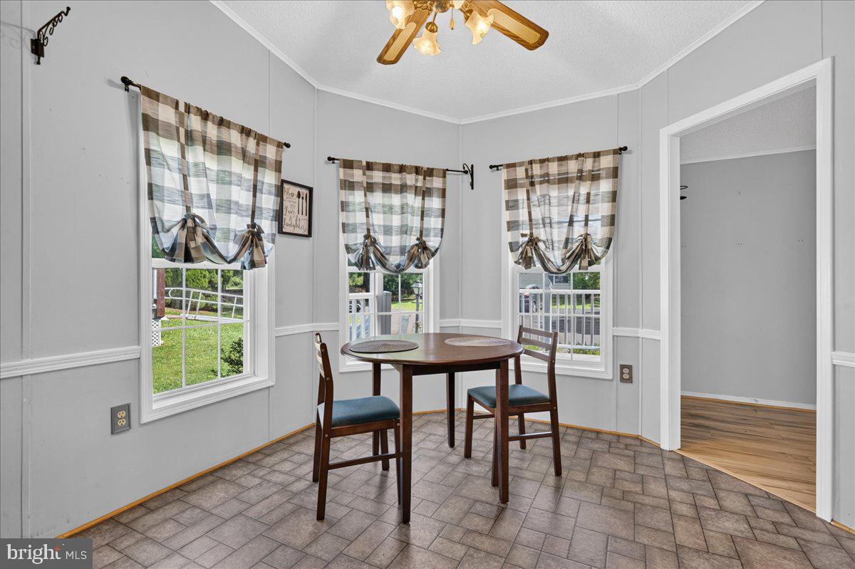 9 Azalea Ct Property Photo 7