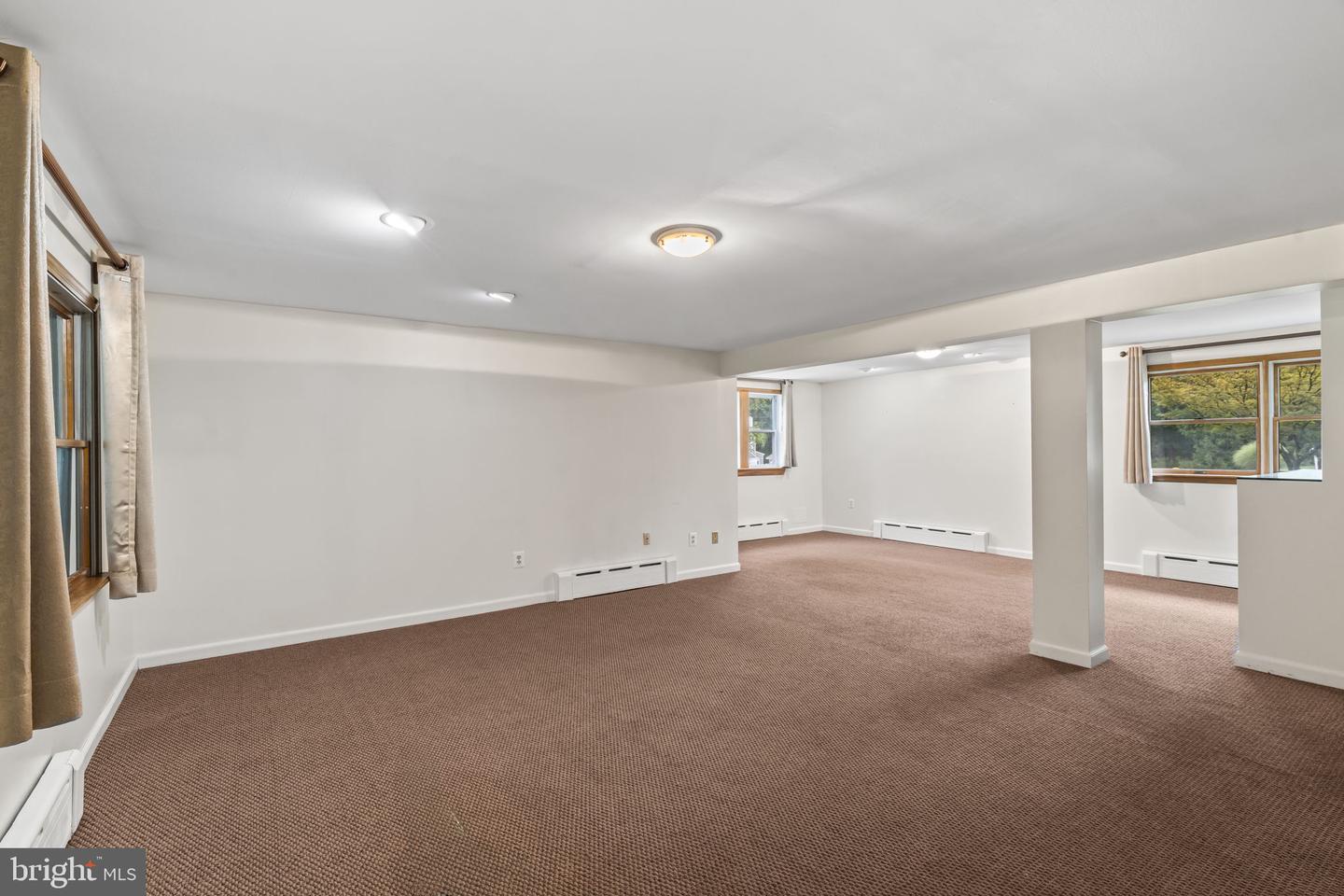 55 Brook Dr Property Photo 31