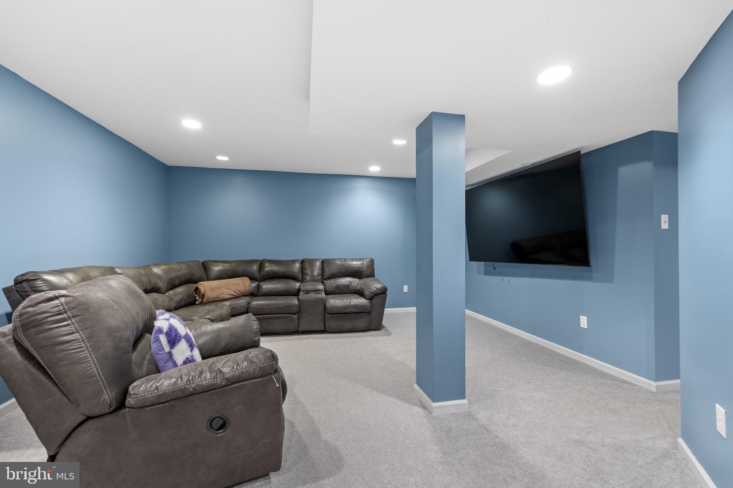 227 Forest Park Dr Property Photo 21