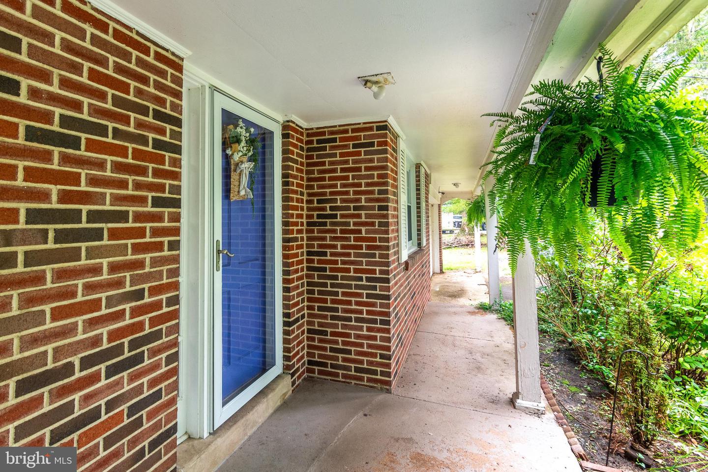 3659 Greenwood Ter Property Photo 6