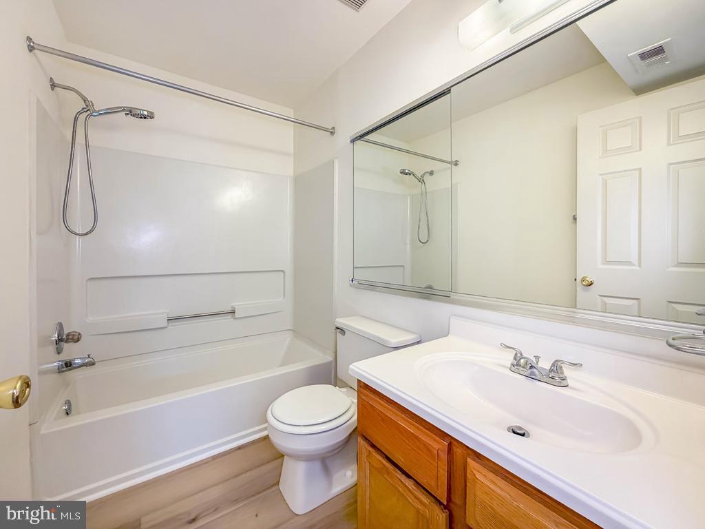 94 Stockton Ct Property Photo 24
