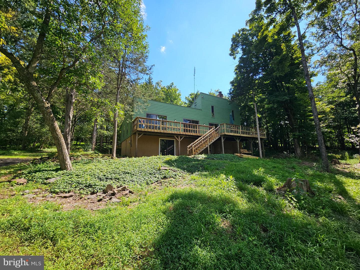 6074 Covered Bridge Rd Property Photo 3