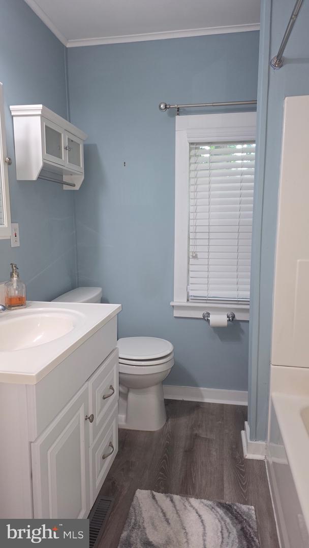 33 Williamson Ave Property Photo 9