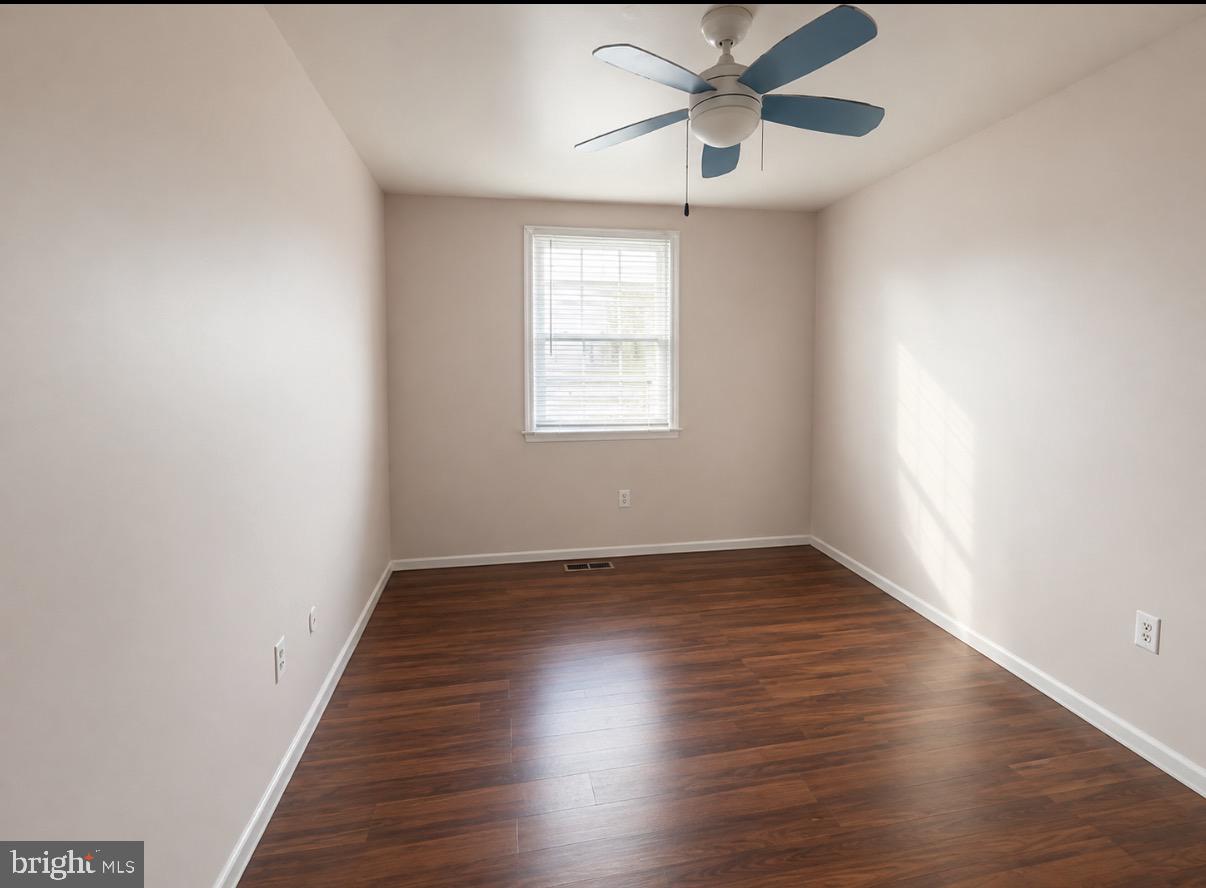 4626 Murray St Property Photo 22