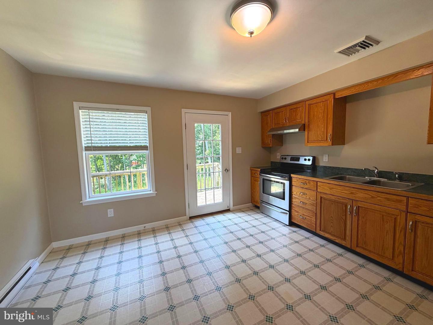 101 Oak Grove Rd #a4 Property Photo 8