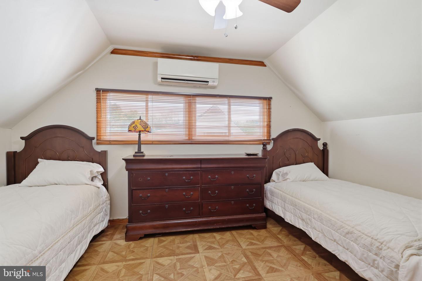 16 Parkside Cir Property Photo 21
