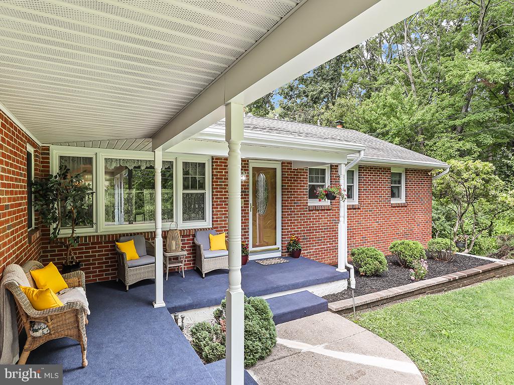 929 Creamery Rd Property Photo 9