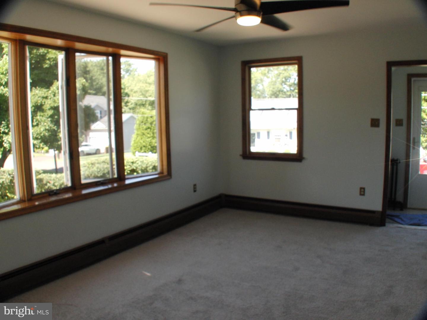 2265 Ogden Ave Property Photo 17
