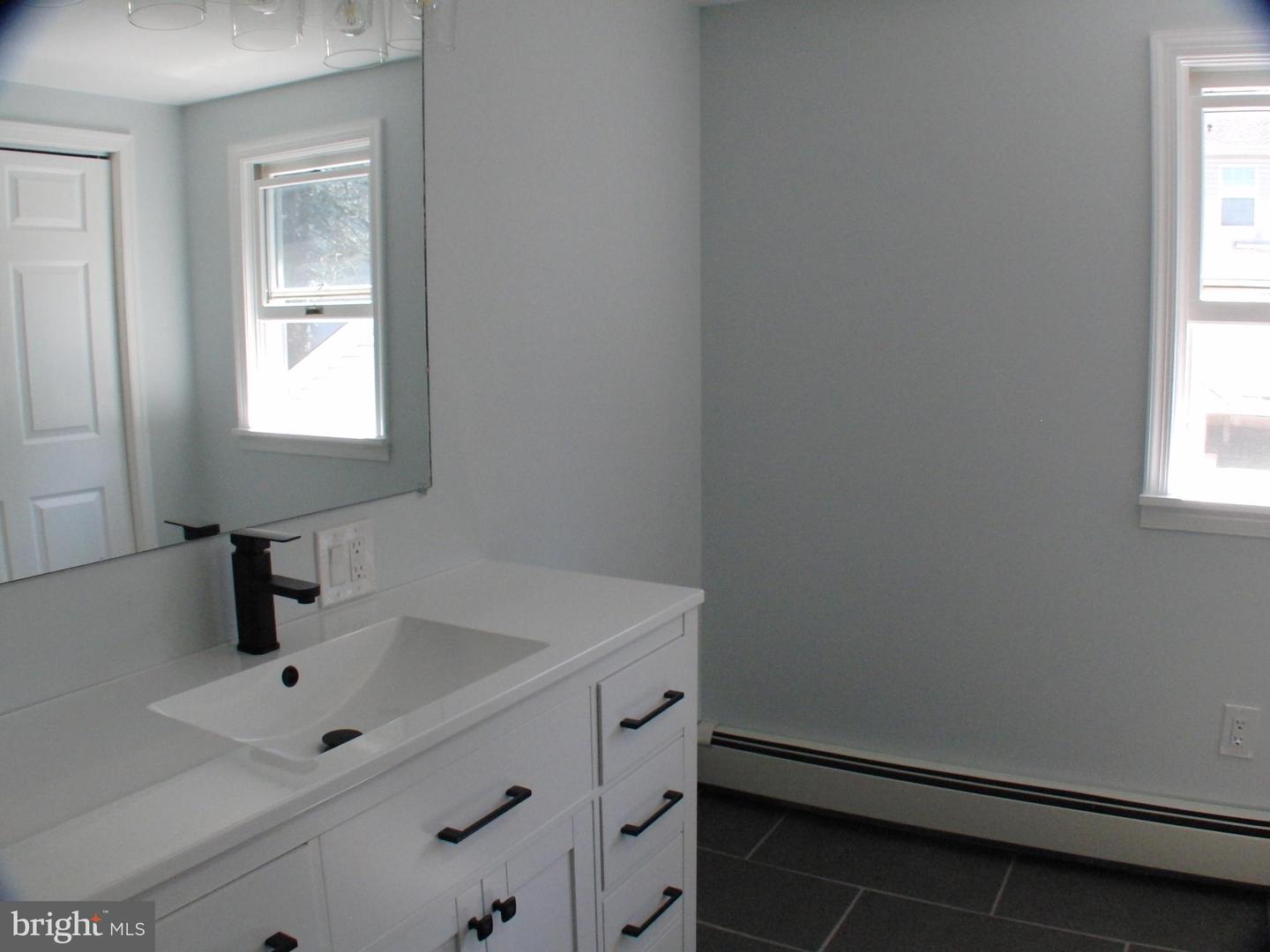 2265 Ogden Ave Property Photo 22