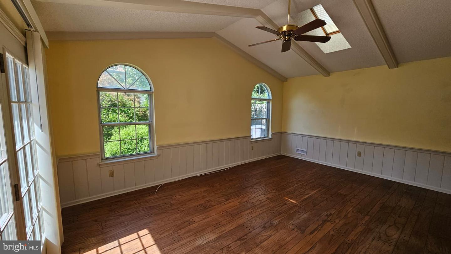 1 Laurel Cir Property Photo 14