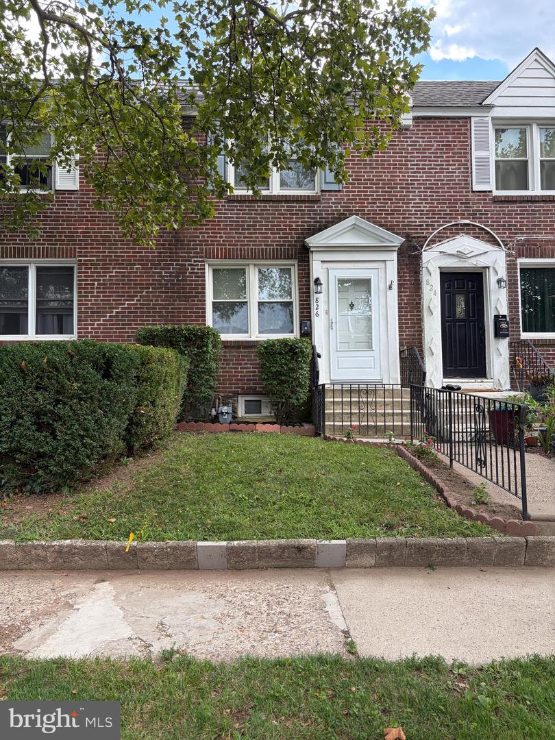 826 3RD Property Photo 1