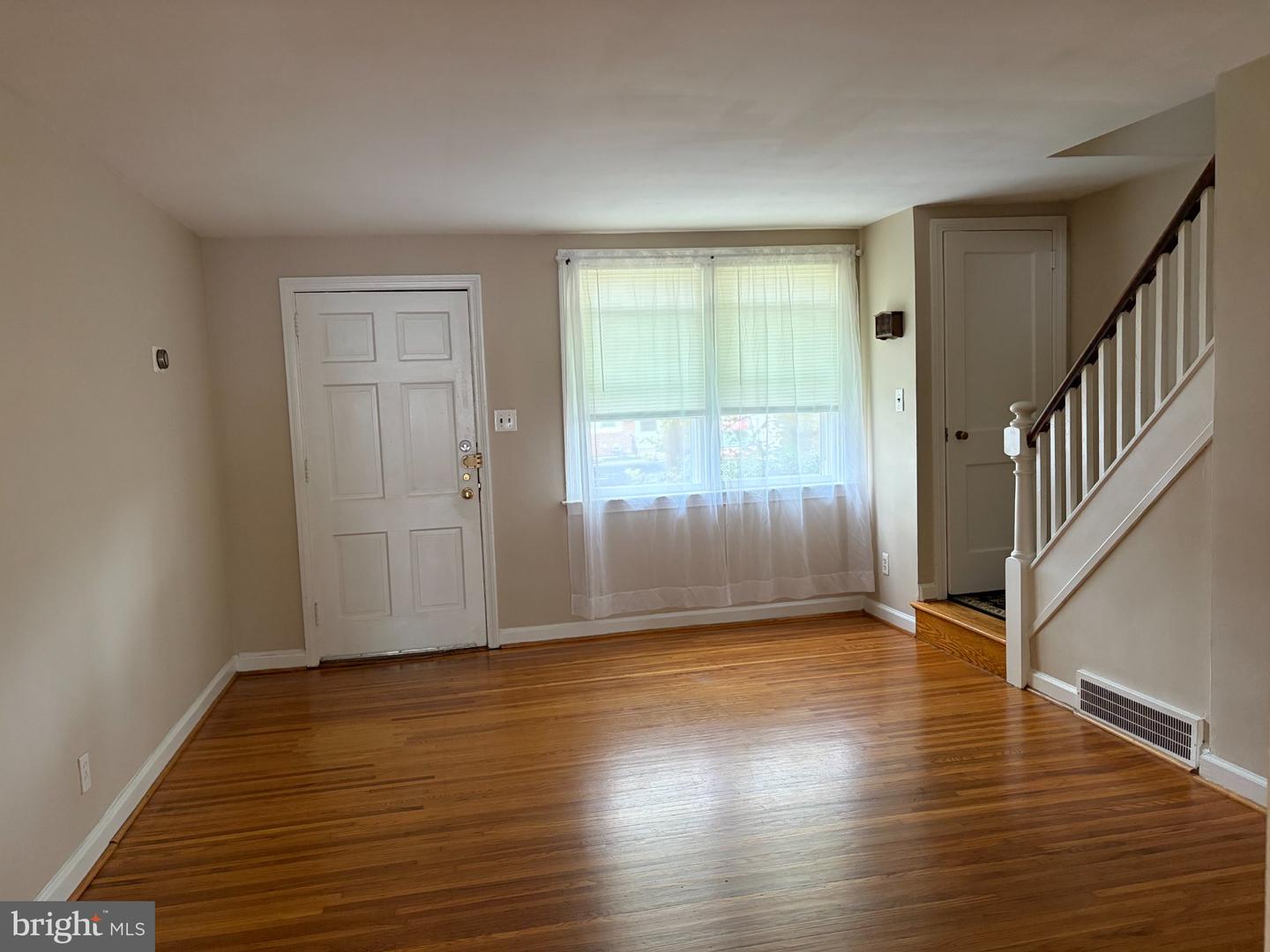 826 3rd Property Photo 2