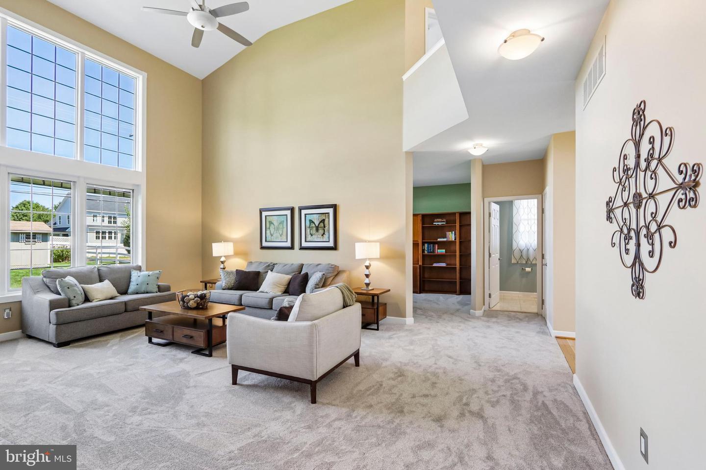 1096 Lily Pond Ln Property Photo 15