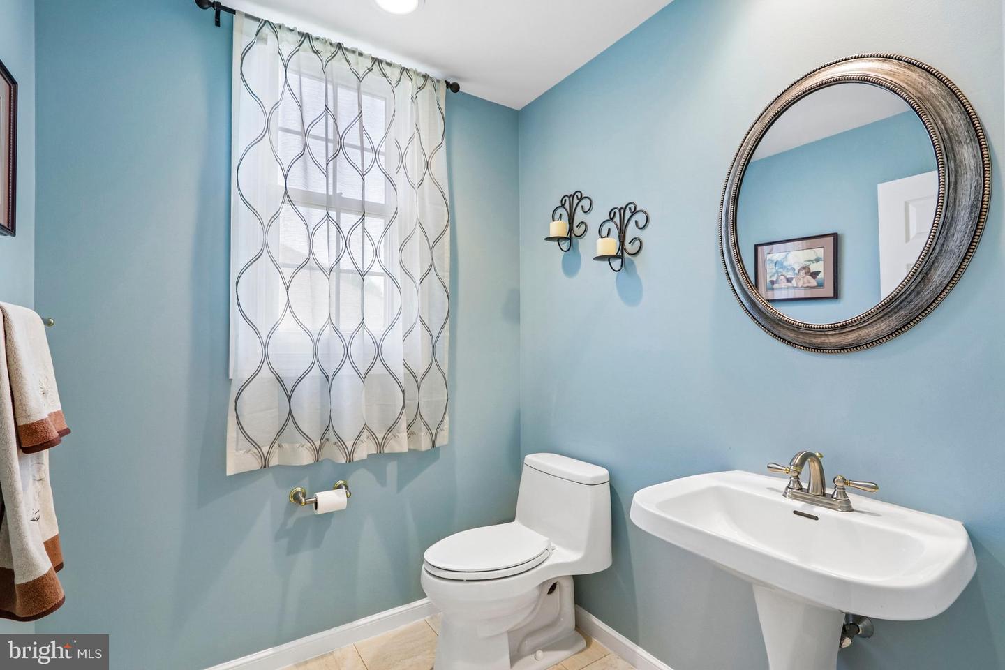 1096 Lily Pond Ln Property Photo 27